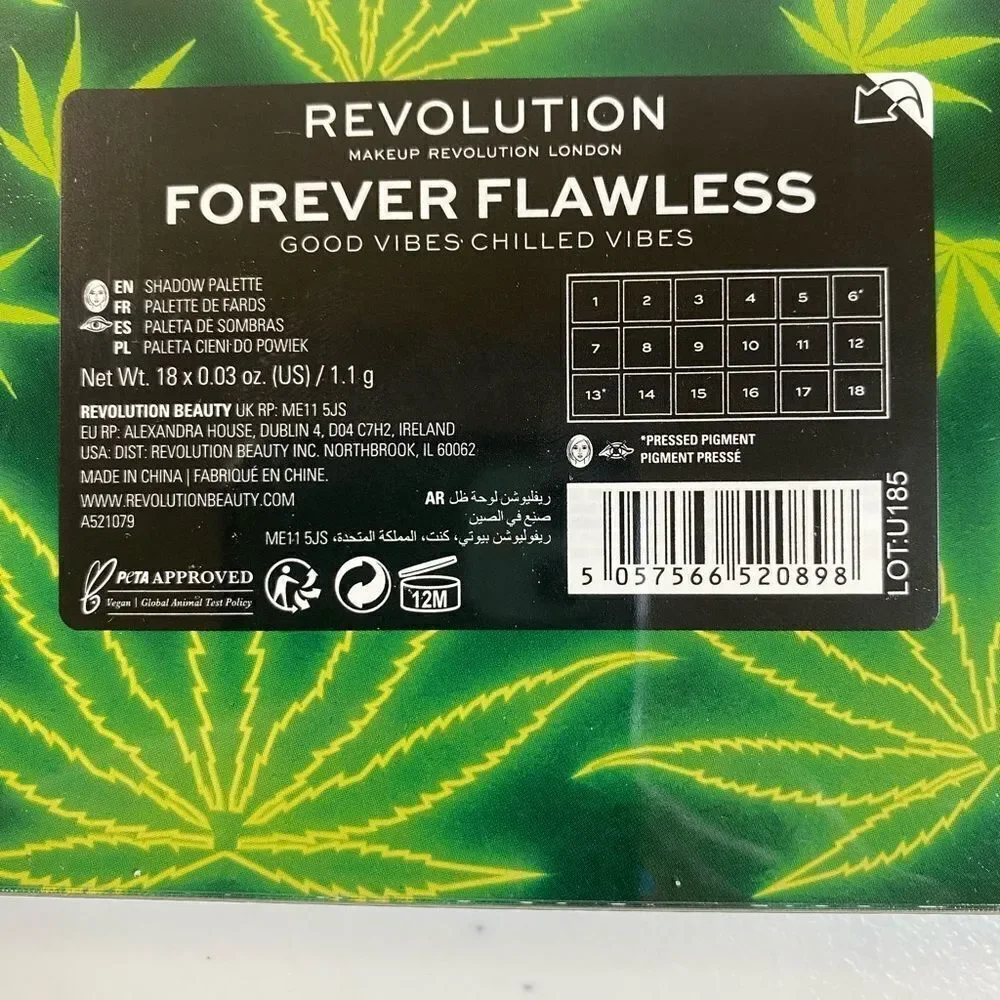 NIB Revolution Forever Flawless Chilled Vibes 18 Shade Eyeshadow Pallet